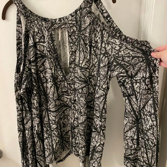 Free People black/white Printed blouse - Picture 5 of 5